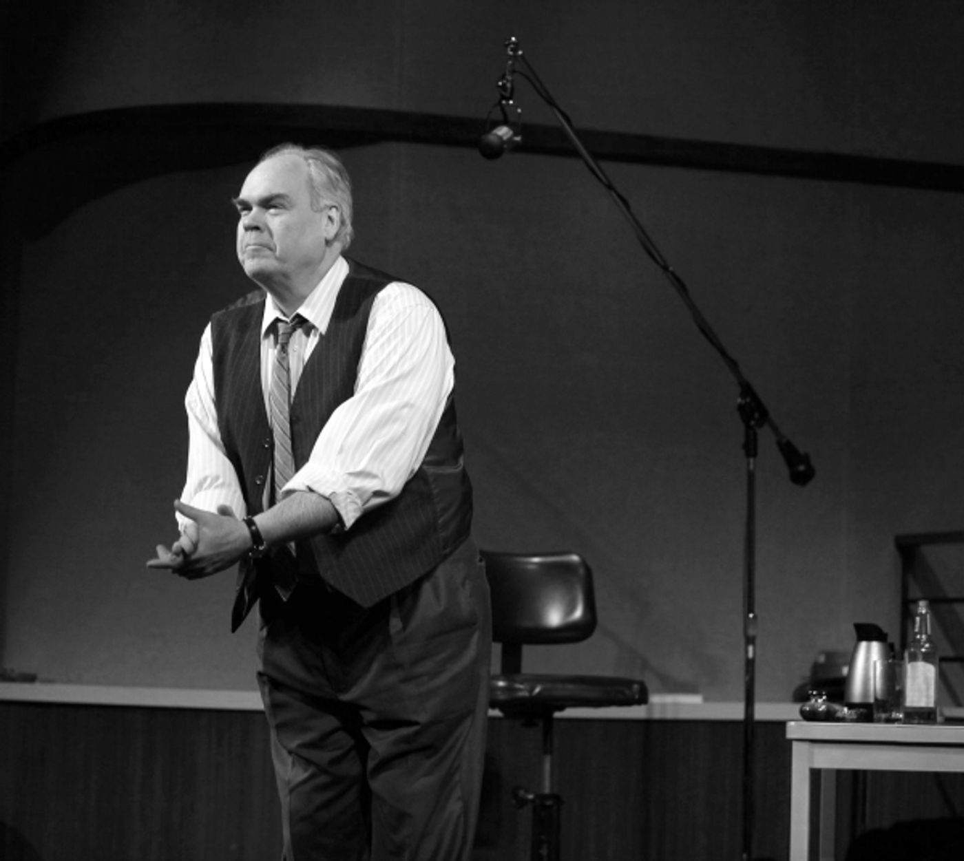 Photo Coverage: LOOPED Opening Night Curtain Call  Image