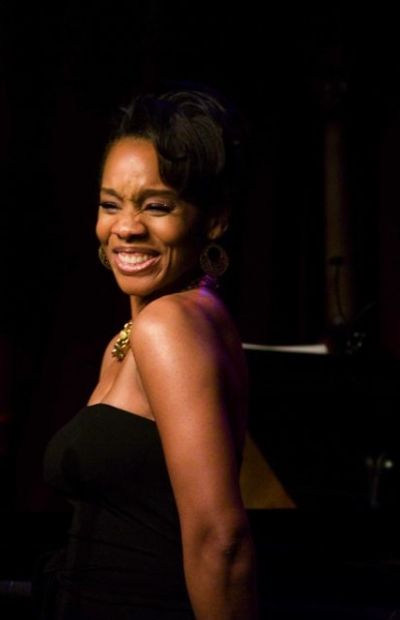 Anika Noni Rose Photo