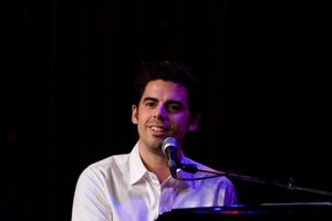 Tony DeSare @ BroadwayWorld Tony DeSare Photo