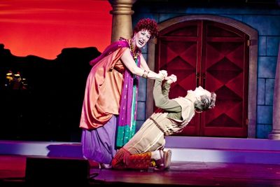  Ruth Williamson (Domina) and Larry Raben (Hysterium) Photo