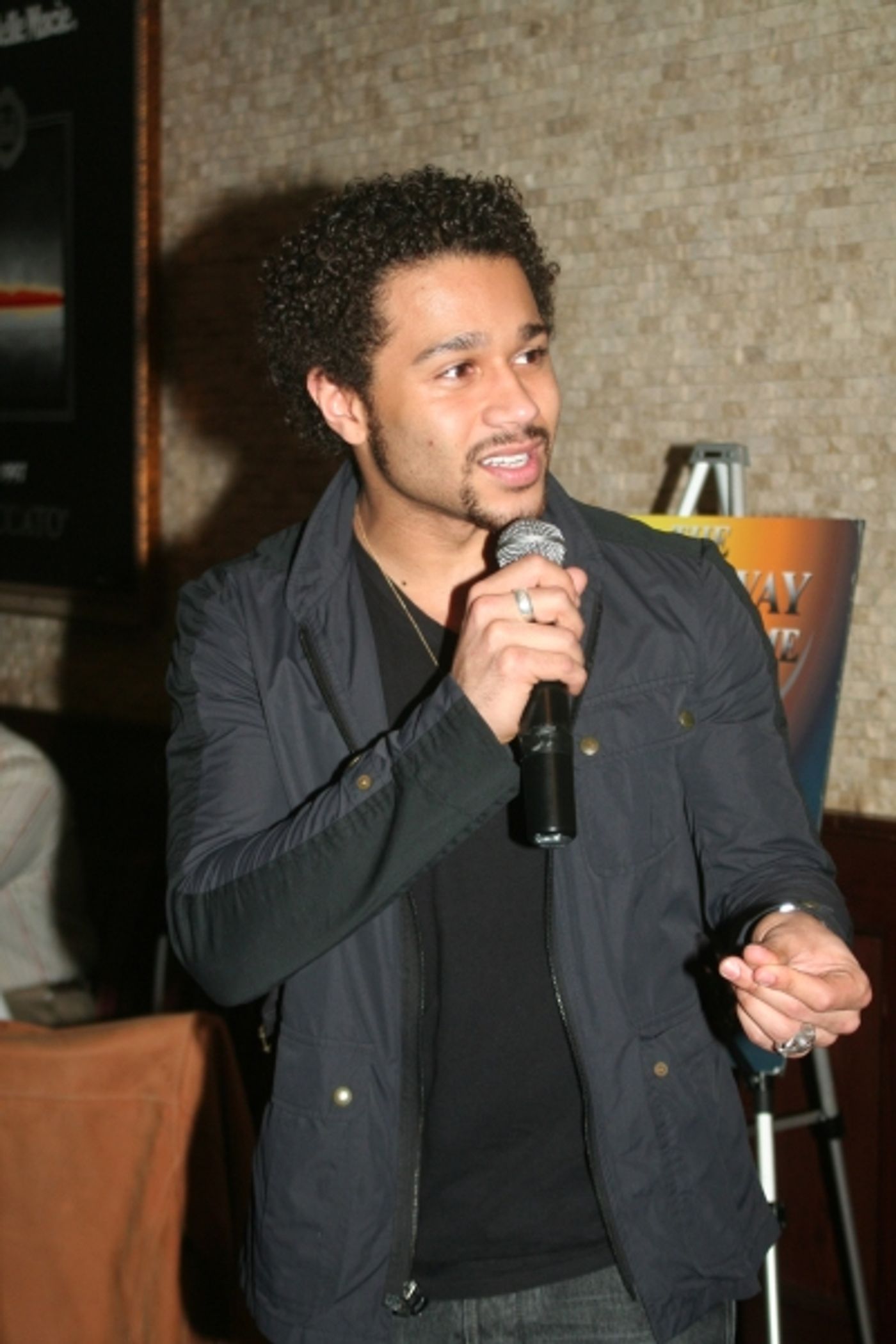 Photo Coverage: Corbin Bleu Portrait Unveiled at Tony's diNapoli  Image