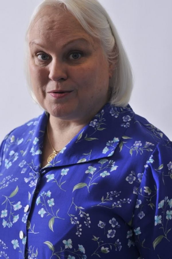 Kathy Rose Center Photo