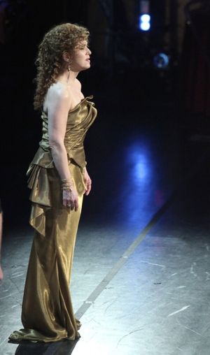 Bernadette Peters  Photo