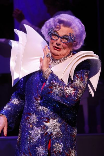 Dame Edna Photo