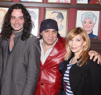Constantine Maroulis, Steven Van Zandt and Maureen Van Zandt Photo
