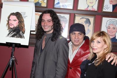 Constantine Maroulis, Steven Van Zandt and Maureen Van Zandt Photo