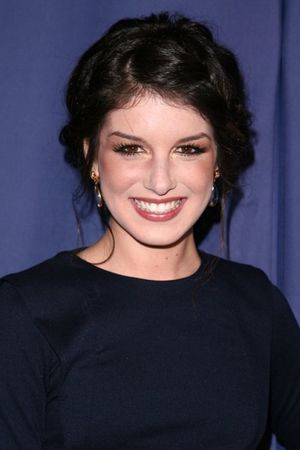 Shenae Grimes @ BroadwayWorld Shenae Grimes Photo