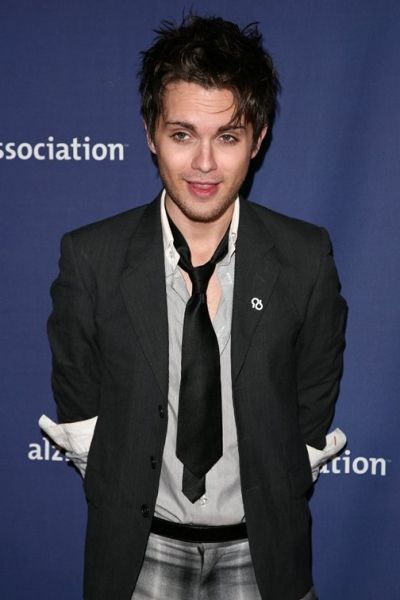 Photo Coverage: Pierce, Moore, Kutcher et al at 'A Night at Sardi's' Alzheimer's Benefit — photo 43 of 76