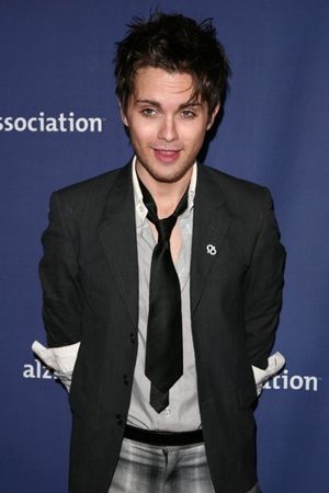 Thomas Dekker Photo