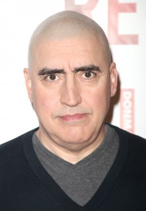 Alfred Molina Photo