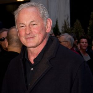 Victor Garber Photo