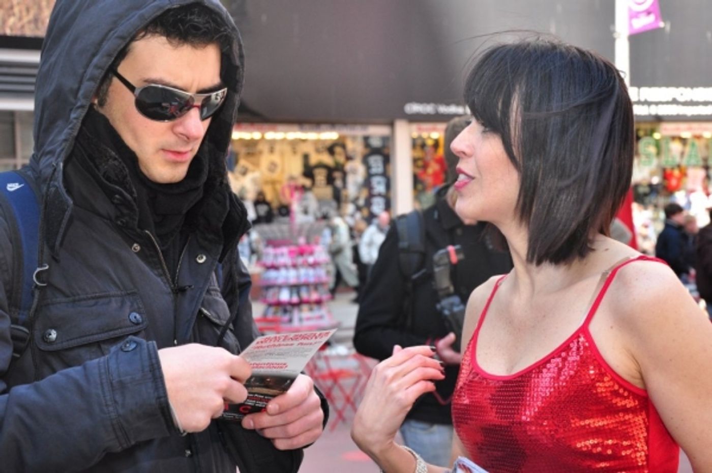 Photos: RACE's Red Dresses Take Over Times Square  Image