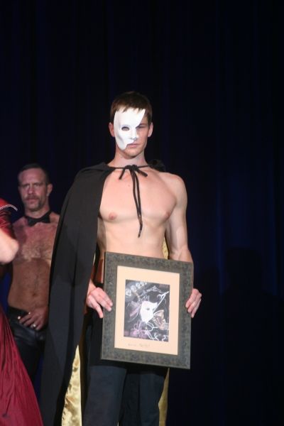 Photo Coverage: Night of A Thousand Gowns Honors Jerry Mitchell — photo 17 of 64