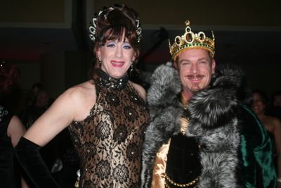 Empress XXII Charlene Chivoe and Emperor XVII Rob Hunter de Woofs Photo