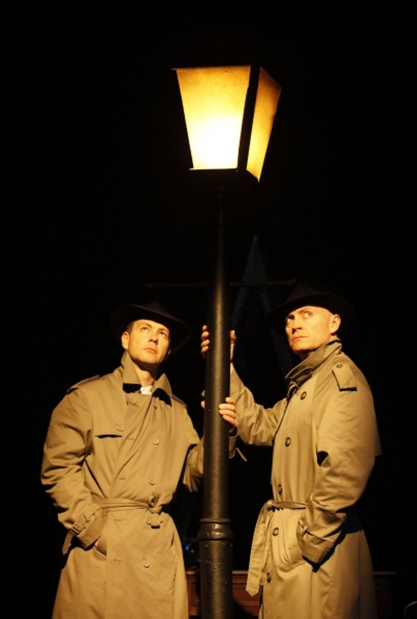 Photo Flash: THE 39 STEPS at New World Stages / Stage 1 Photo Flash: THE 39 STEPS at New World Stages / Stage 1 Image