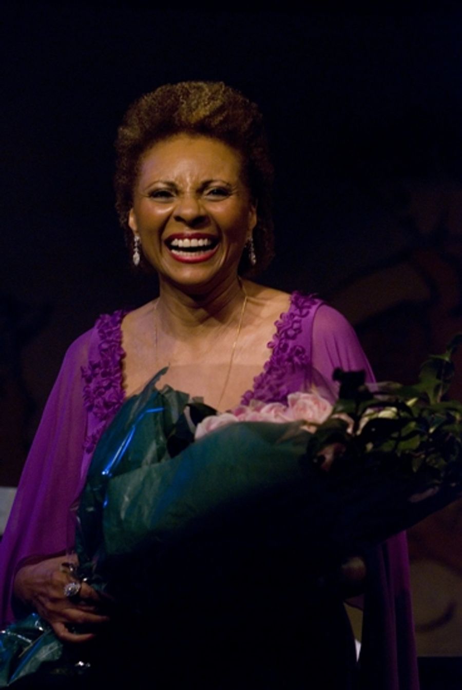 Photo Coverage: Leslie Uggams Opens at the Cafe Carlyle Image