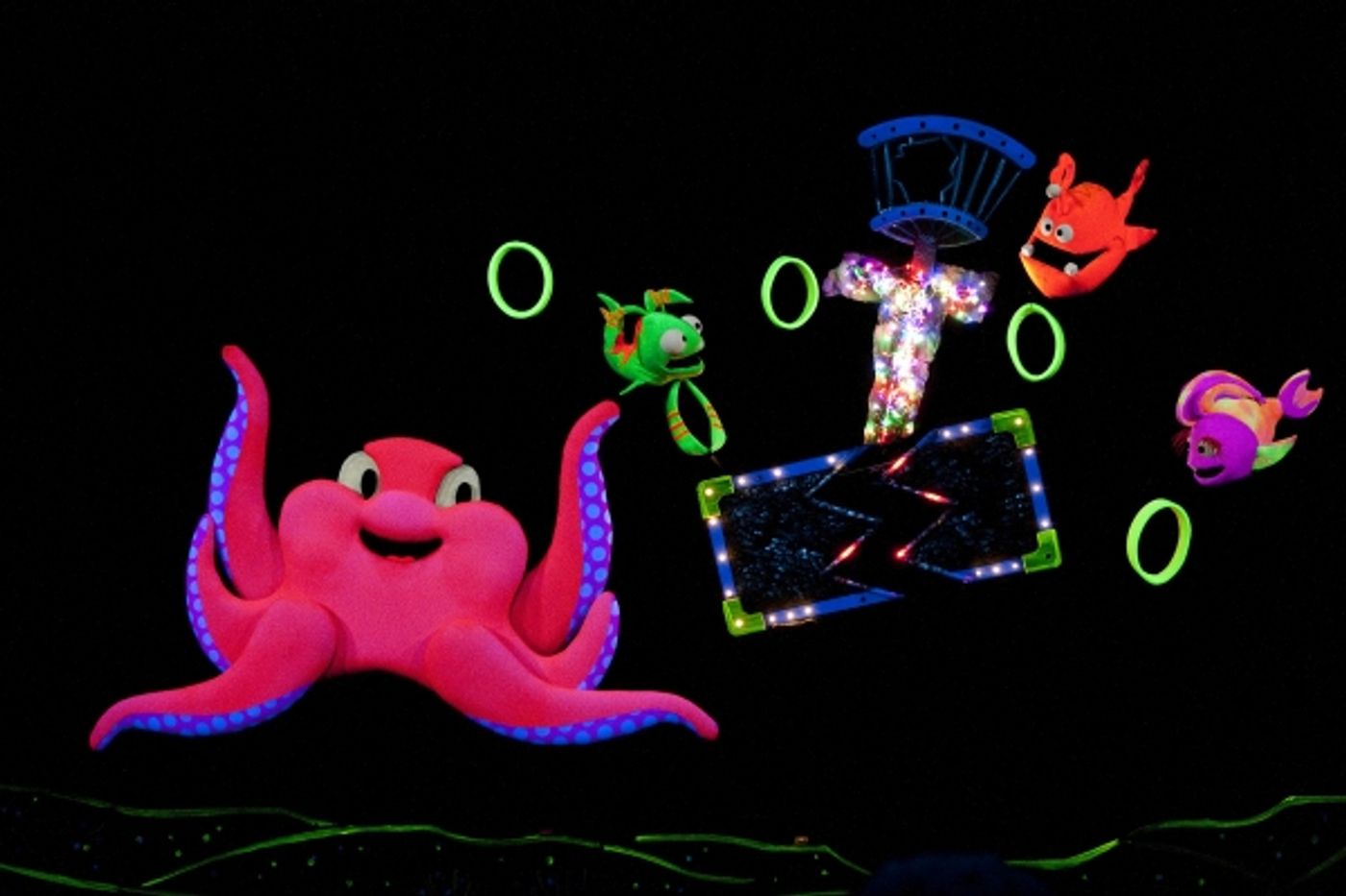 Photo Flash: John Tartaglia's IMAGINOCEAN! Opens at New World Stages  Image