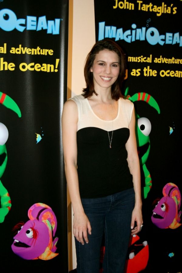 Christy Carlson Romano Photo
