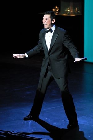 Lou Diamond Phillips performing in La Jolla Playhouse Honors Photo