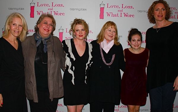 Daryl Roth, Jayne Houdyshell, Melissa Joan Hart, Shirley Knight, Lucy Devito, & Judy  Photo