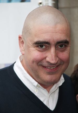 Alfred Molina Photo