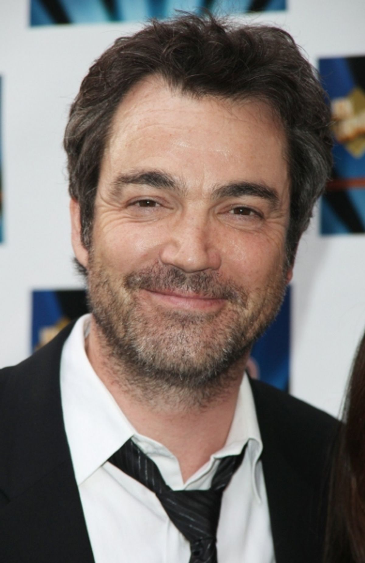 Jon Tenney  at 