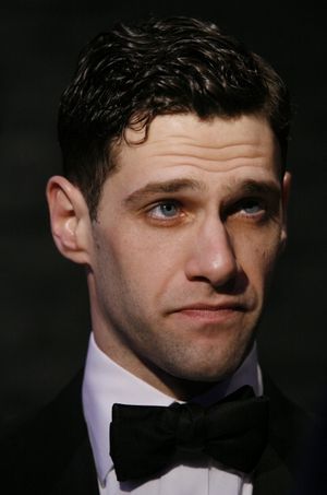 Justin Bartha Photo