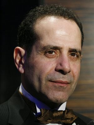 Tony Shaloub Photo