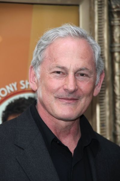 Victor Garber Photo