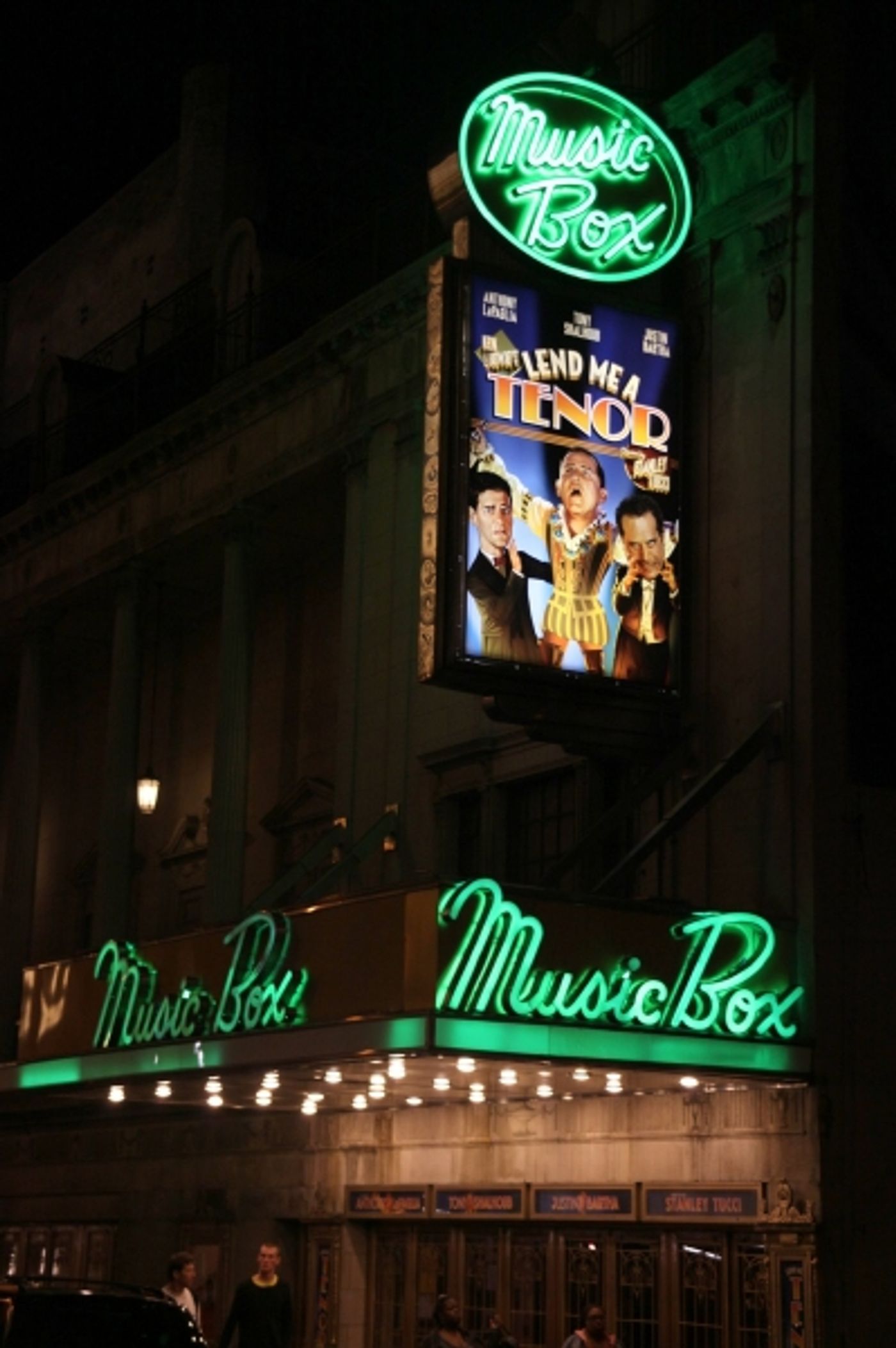 Photo Coverage:  LEND ME A TENOR Red Carpet Part 2  Image