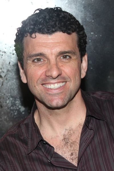  Bradley Dean Photo