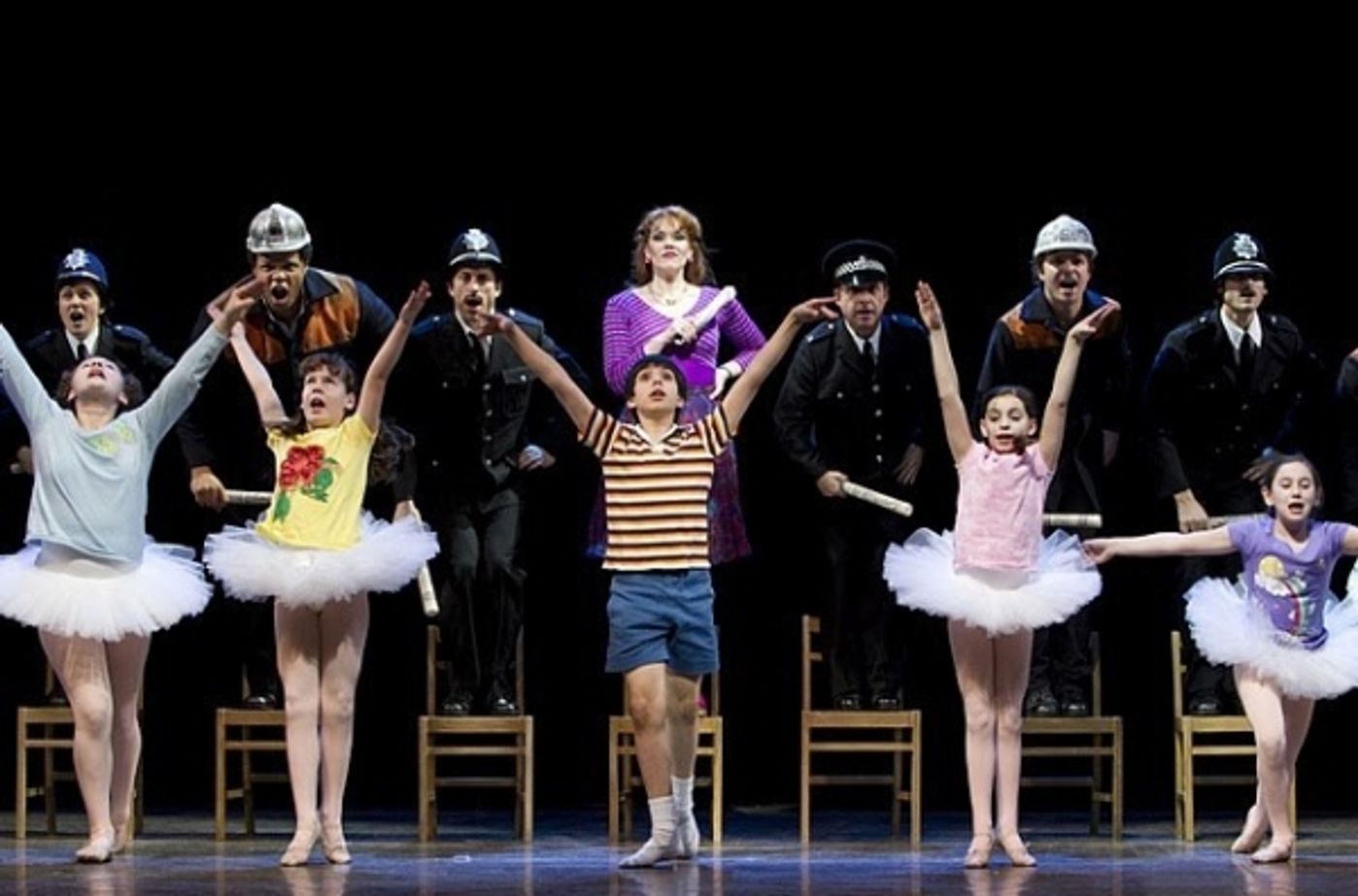 Photo Flash: BILLY ELLIOT in Chicago  Image