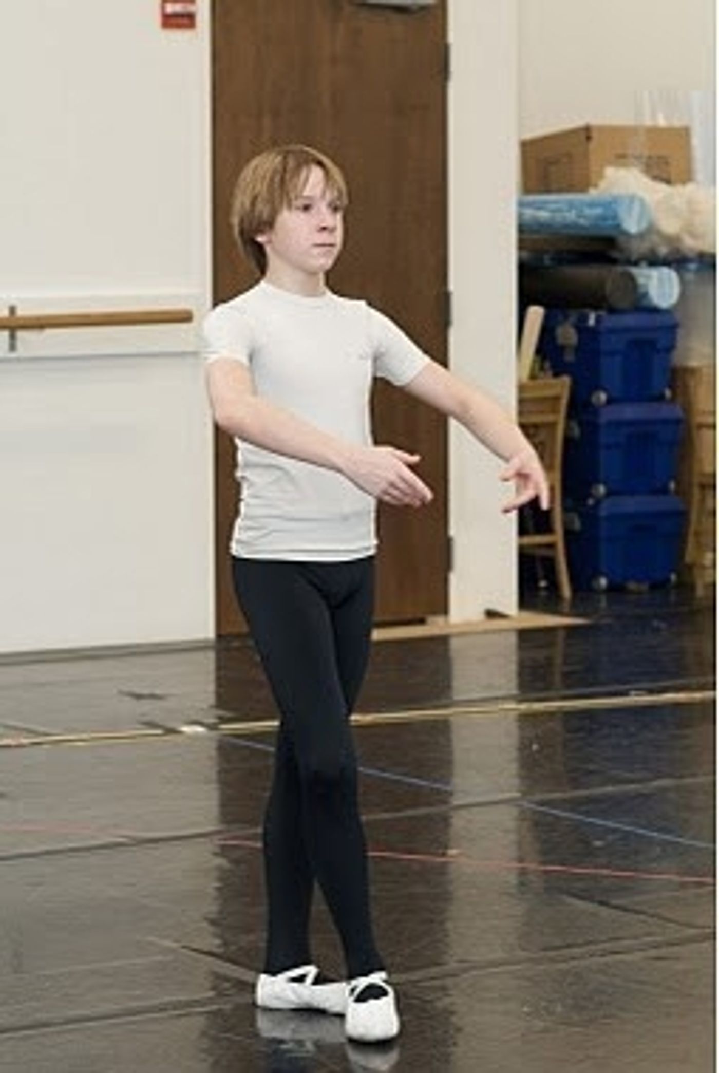 Photo Flash: BILLY ELLIOT in Chicago  Image