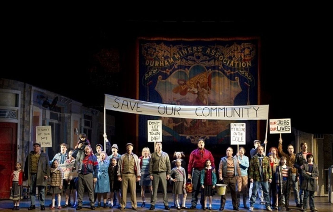 Photo Flash: BILLY ELLIOT in Chicago  Image