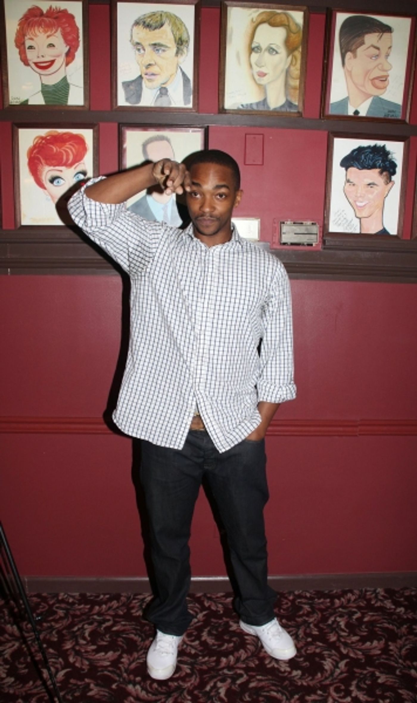 Photo Coverage: Sardi's Honors Christopher Walken with Portrait  Image