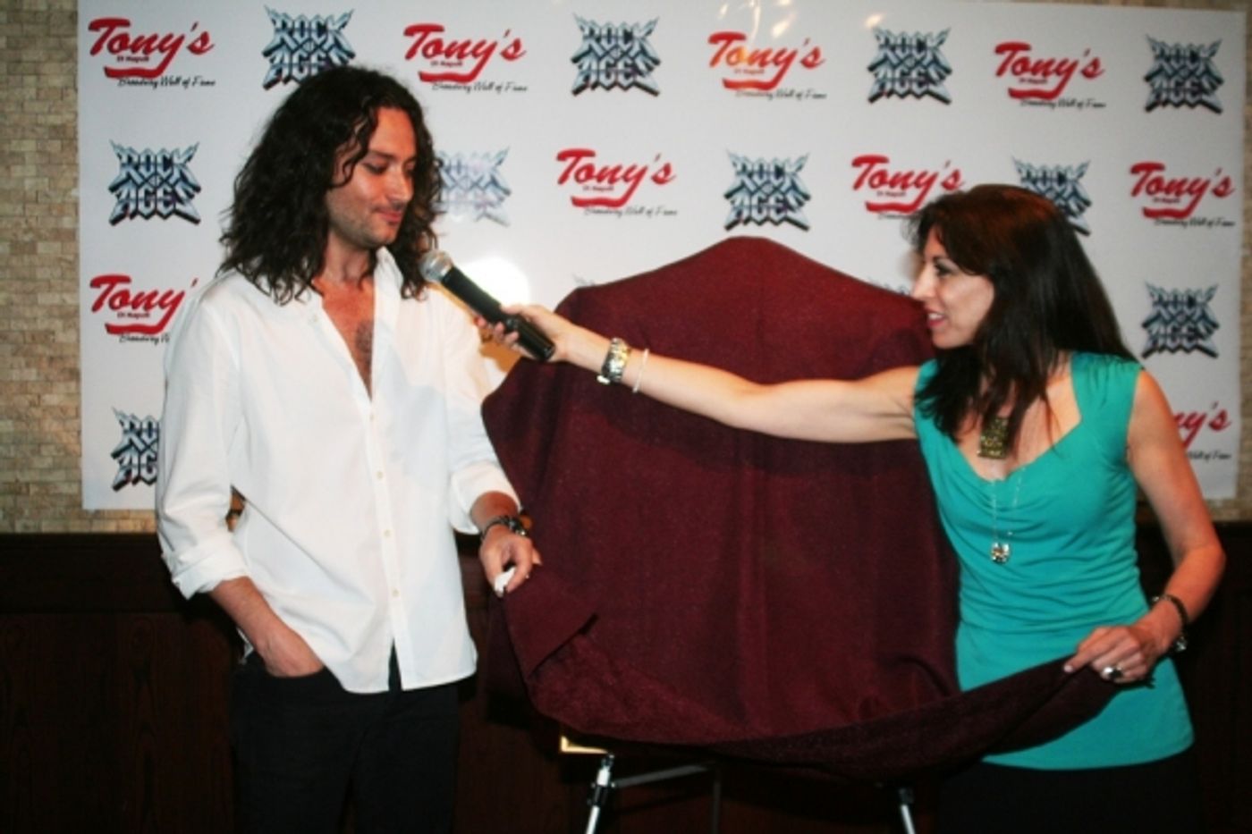 Photo Coverage: Stars Celebrate ROCK OF AGES Anniversary & Constantine Maroulis Portrait at Tony di Napoli's!  Image