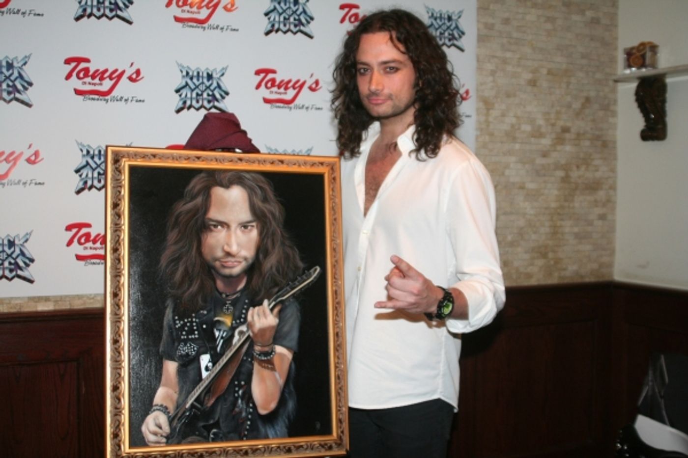 Photo Coverage: Stars Celebrate ROCK OF AGES Anniversary & Constantine Maroulis Portrait at Tony di Napoli's!  Image