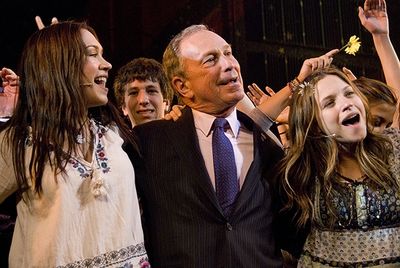 Diana DeGarmo, Mayor Michael Bloomberg and Vanessa Ray Photo