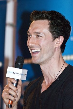 Aaron Lazar @ BroadwayWorld Aaron Lazar Photo