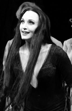 Bebe Neuwirth  Photo