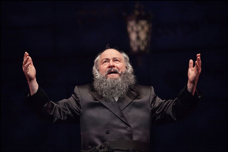 Photo Flash: Portland Center Stage's THE CHOSEN — photo 2 of 6