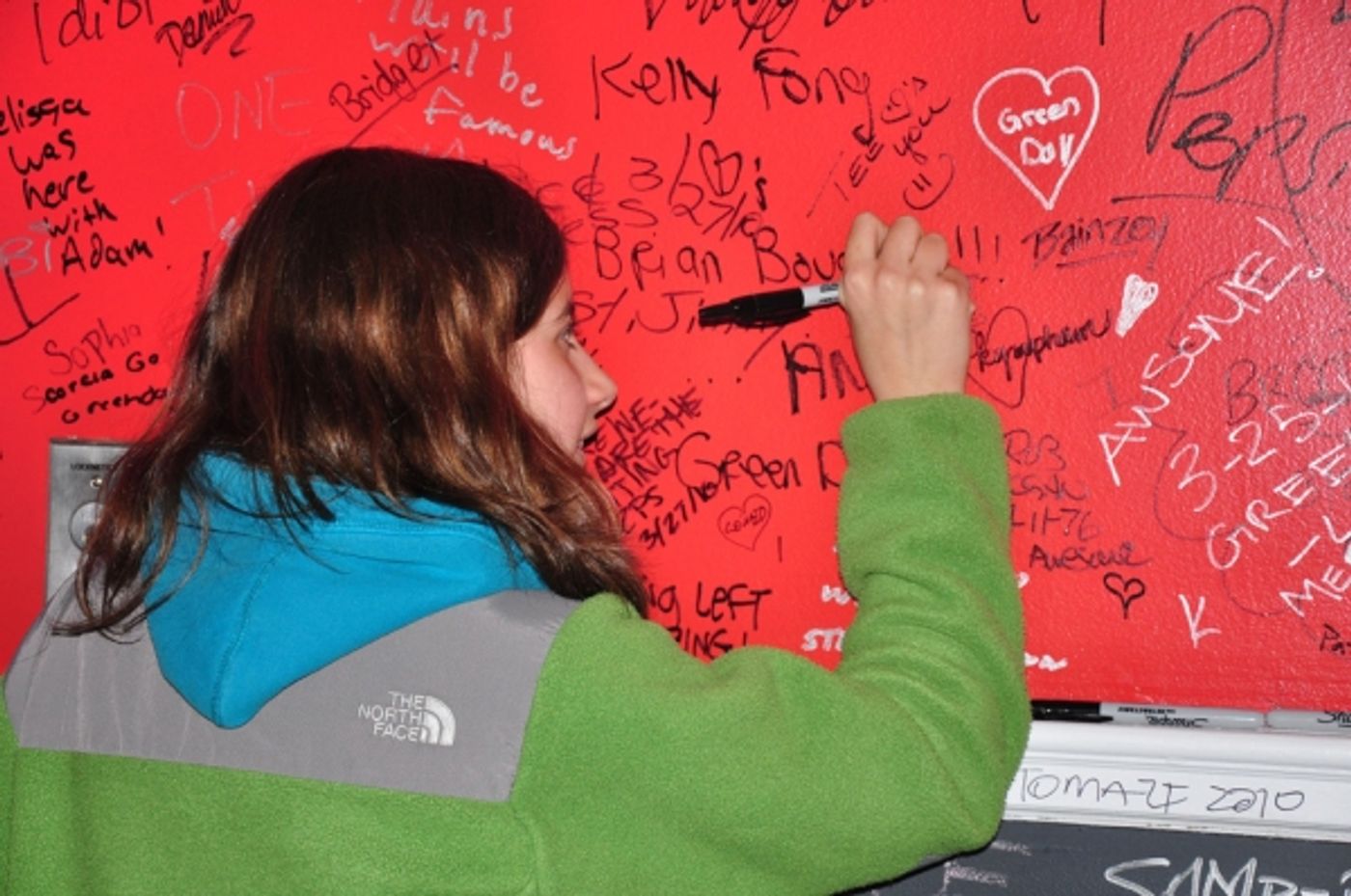 Photo Coverage: Signing Wall at AMERICAN IDIOT and Michael Mayer!  Image