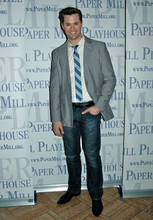 Andrew Rannells Photo