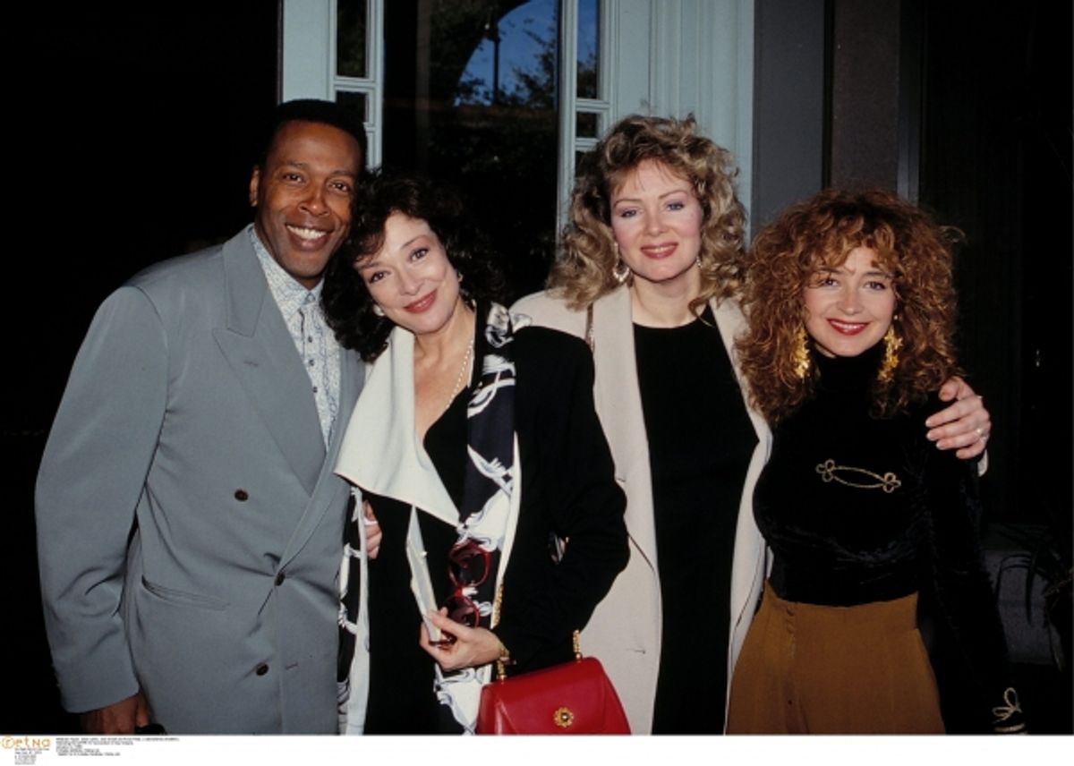 Meshach Taylor, Dixie Carter, Jean Smart and Annie Potts ( DESIGNING WOMEN ) Attending the NATPE TV Convention in New Orleans. January 14, 1991 Ã‚Â© Walter McBride / Retna Ltd.
 at 