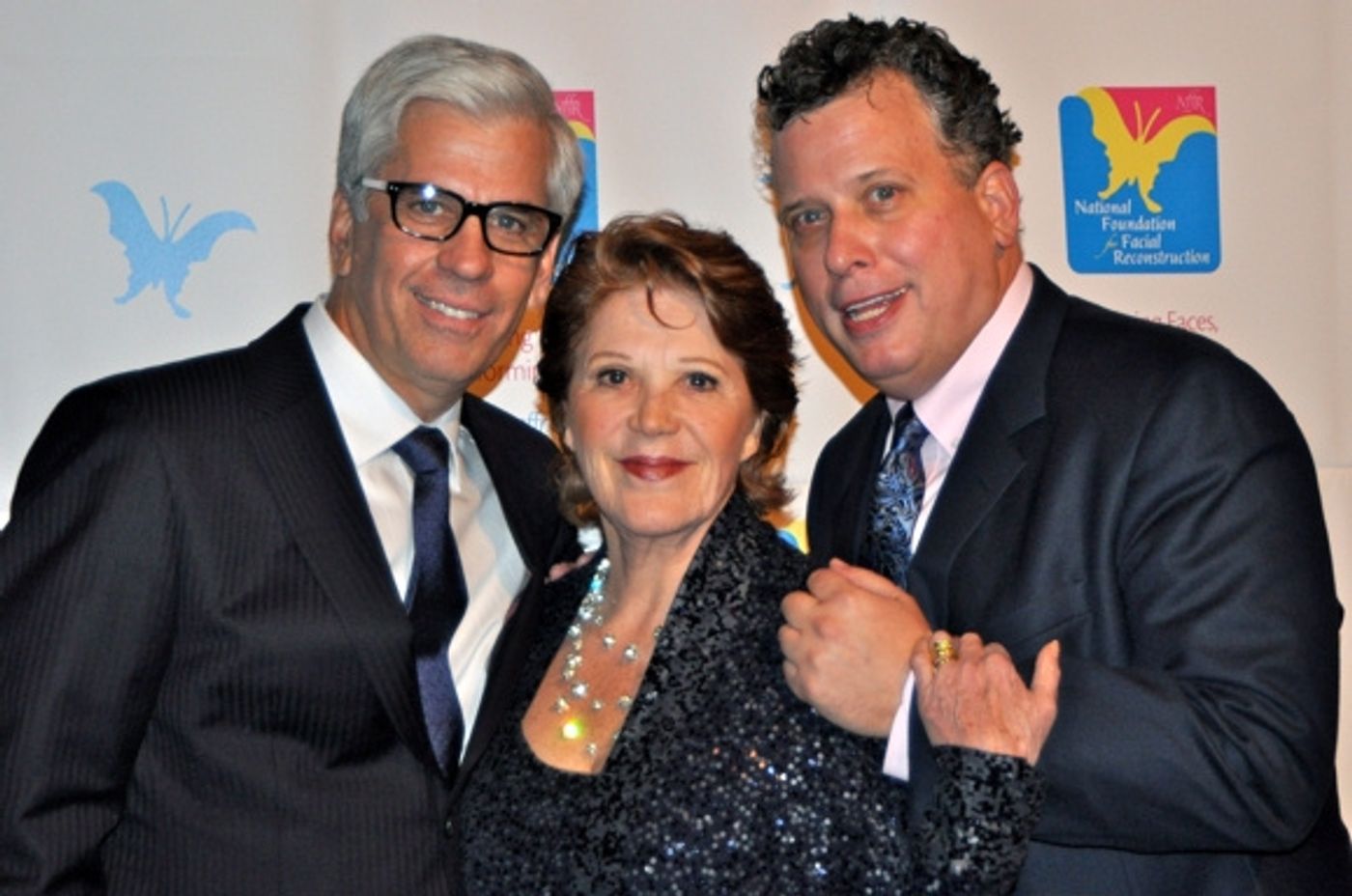 Photo Coverage: Stars Come out for 'Cabaret For Medicine'  Image