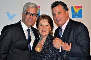 Steve Bakunas, Linda Lavin and Billy Stritch Photo