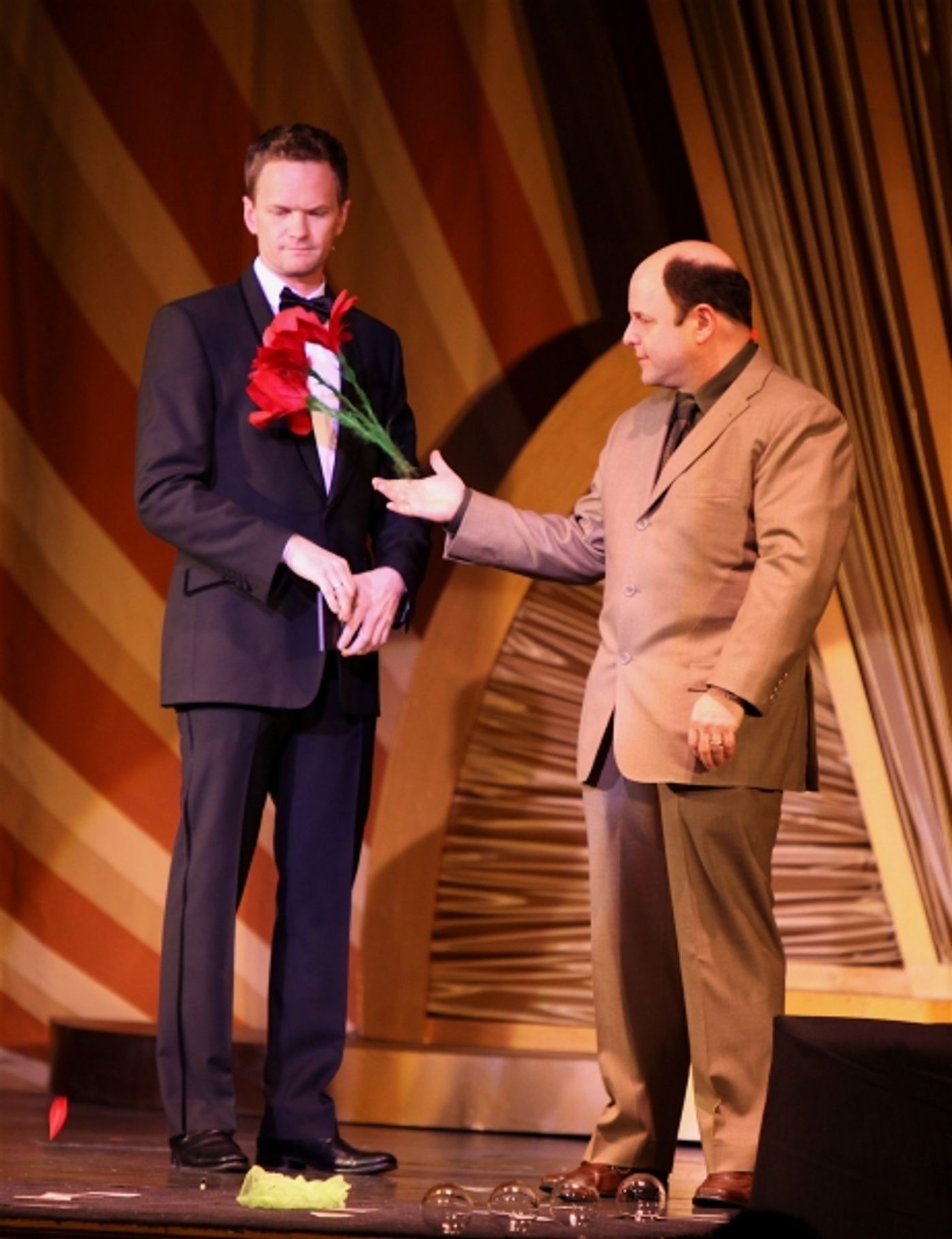 Photo Flash: Avalon Hollywood Theatre Hand Out Their Highest Honors Photo Flash: Avalon Hollywood Theatre Hand Out Their Highest Honors Image