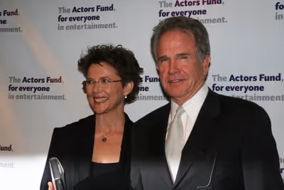 Annette Bening and Warren Beaty Photo