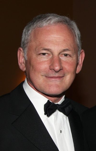 Victor Garber Photo