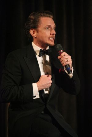 Jason Danieley @ BroadwayWorld Jason Danieley Photo